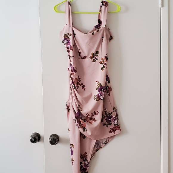 Windsor Dresses & Skirts - Blush Pink Floral Asymmetrical Dress Windsor Dresses & Skirts - Blush Pink Floral Asymmetrical Dress